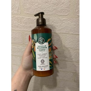 Молочко для тела Ив Роше / Yves Rocher Yves Rocher бамбуковая ваниль фото