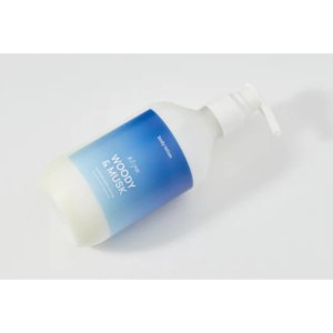 Парфюмированный лосьон для тела JUL7ME Perfume body lotion Woody&Musk фото