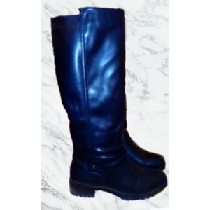 Сапоги Jerado Зимние сапоги с мехом из эко кожи. фото